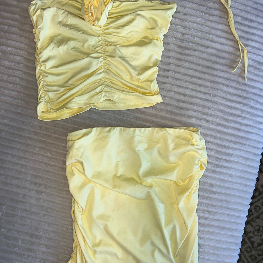 Yellow Ruched Women's Skirt Set